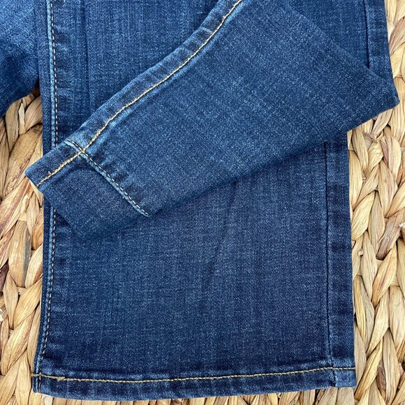 Lucky Brand Sweet Mid Rise Straight Jeans Women's Size: 10/30A - Picture 4 of 5